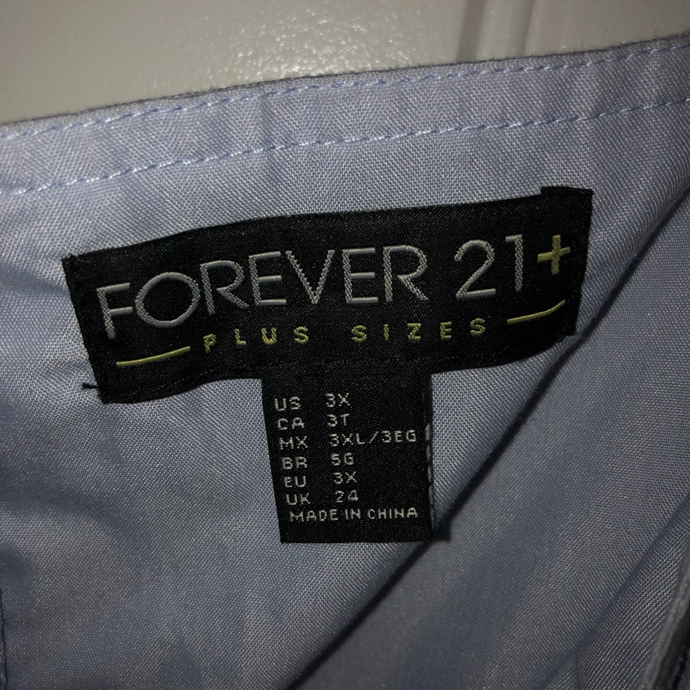 F21 Mini dres - Picture 3 of 3